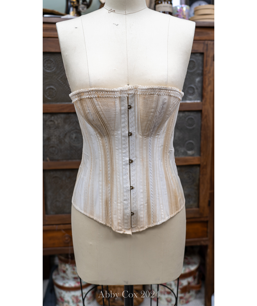 1880-1890s Antique Victorian Corset Pattern for Teenager or Slim Hipped Adult (34B/27W/34H)