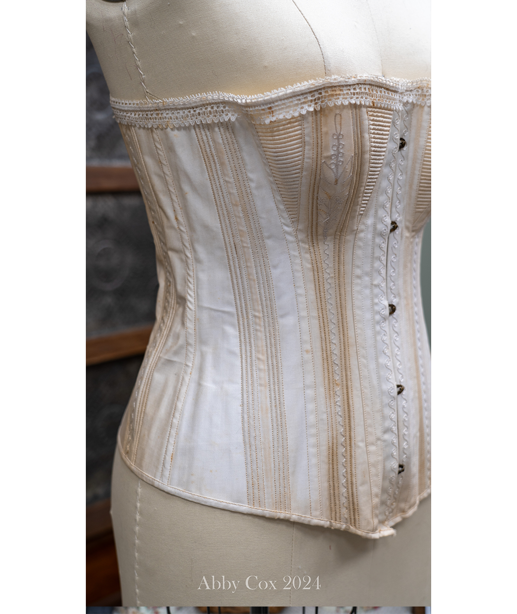 1880-1890s Antique Victorian Corset Pattern for Teenager or Slim Hipped Adult (34B/27W/34H)