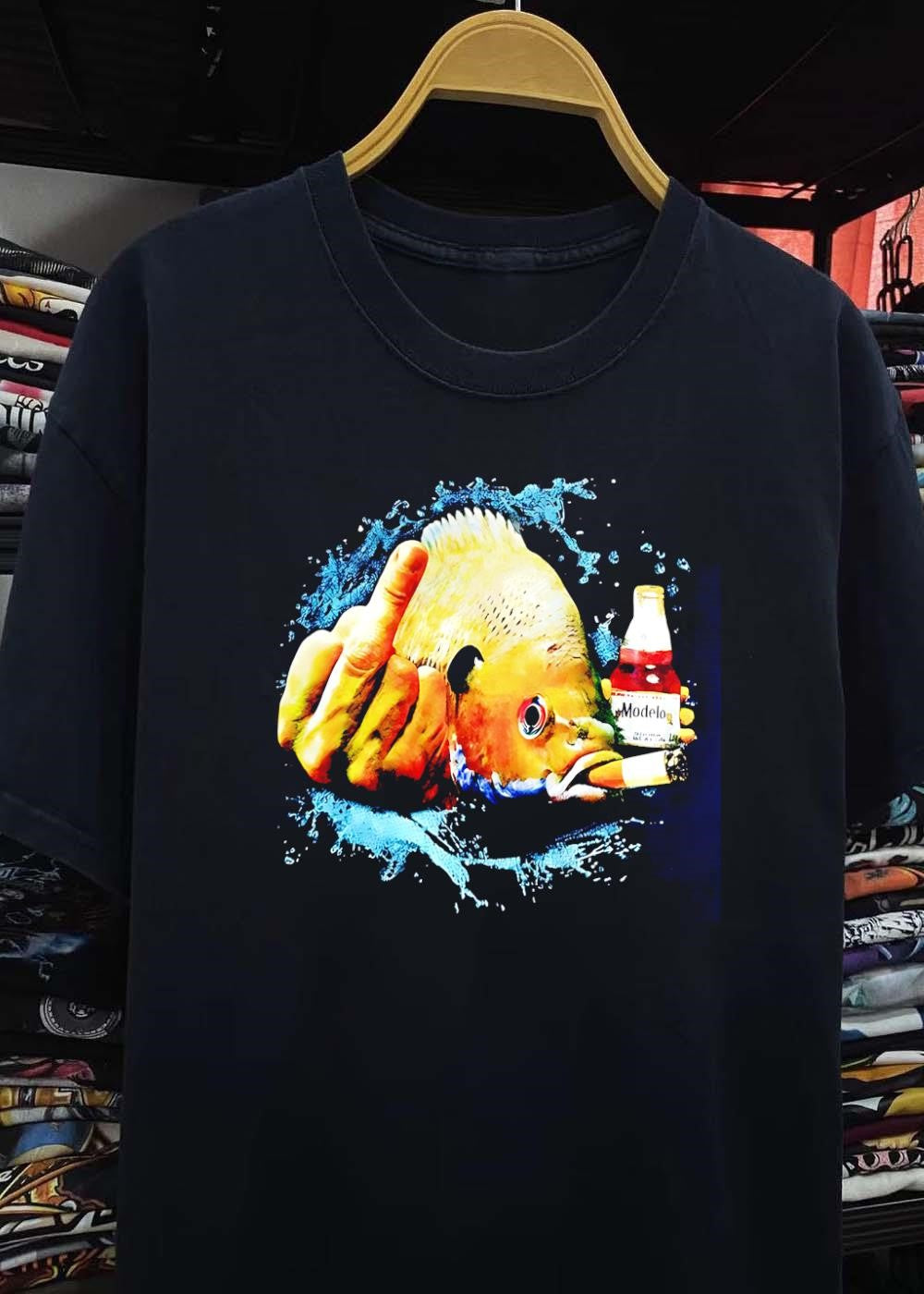 Angry Fish Giving The Finger Smoking Cigar Drinking Modelo T-Shirt