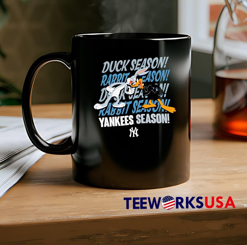 Bugs Bunny Daffy Duck Duck Season Rabbit Season Yankees Team shirt