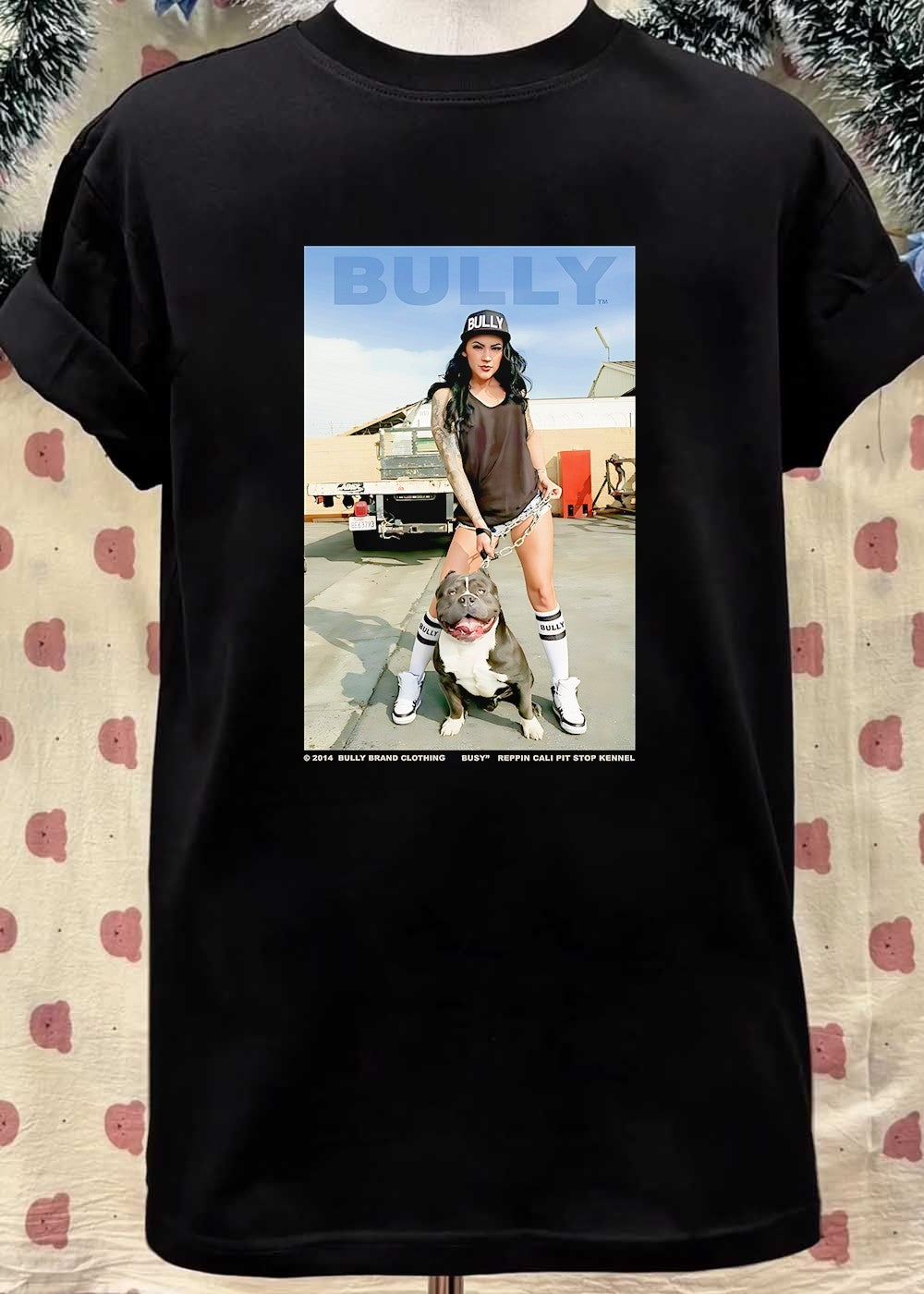 Bully Brand Clothing Busy Reppin Cali Pit Stop Kennel Woman Standing with Dog T-Shirt