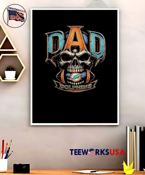 Dad Dolphins Skull Football Fan T-Shirt