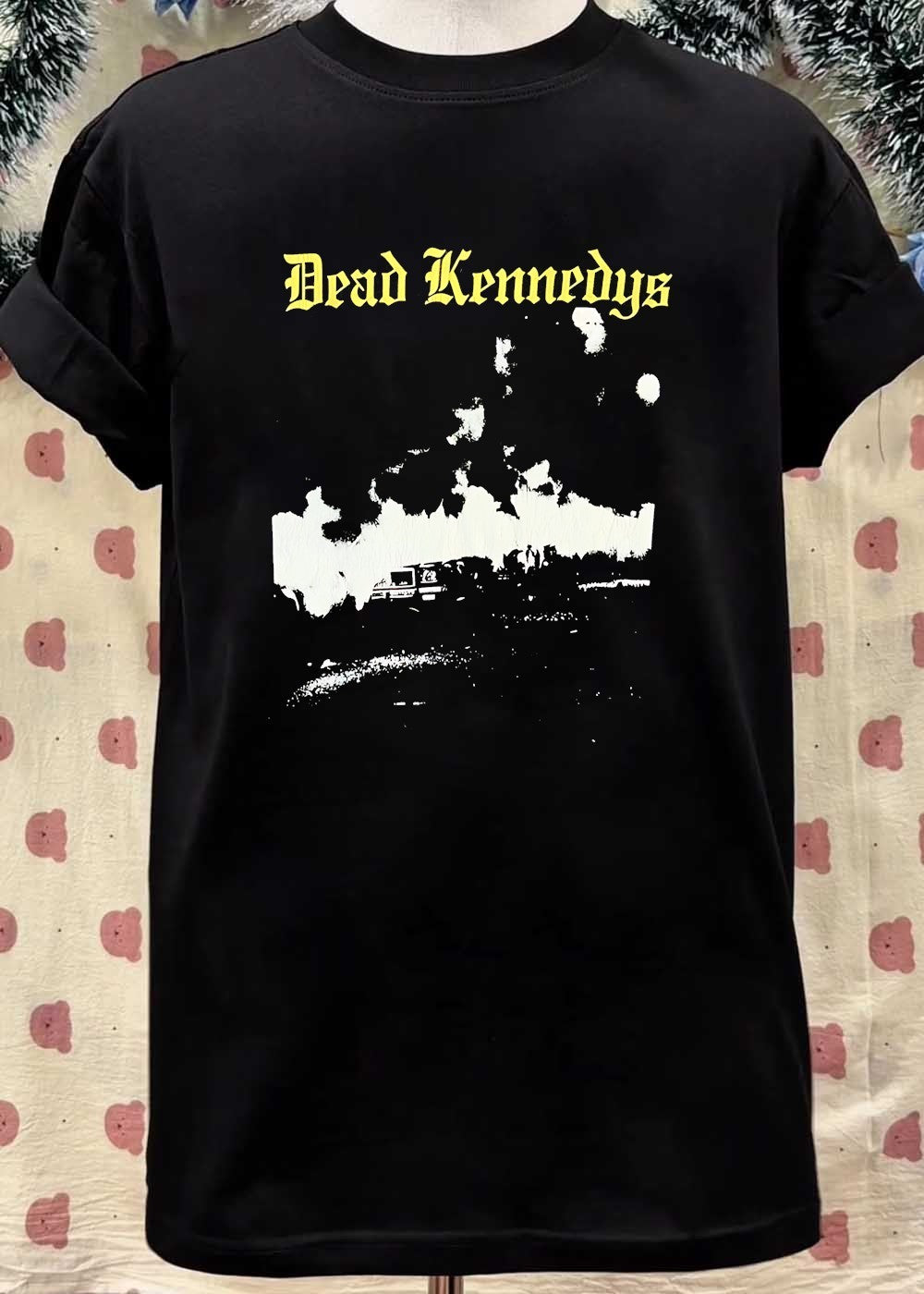 Dead Kennedys Fire Burning Car Logo T-Shirt
