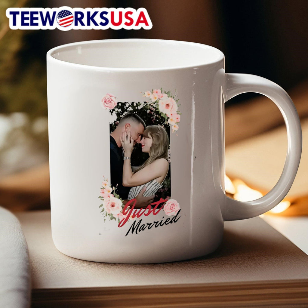 Just Married Couple Taylor and Travis Kelce Shirt