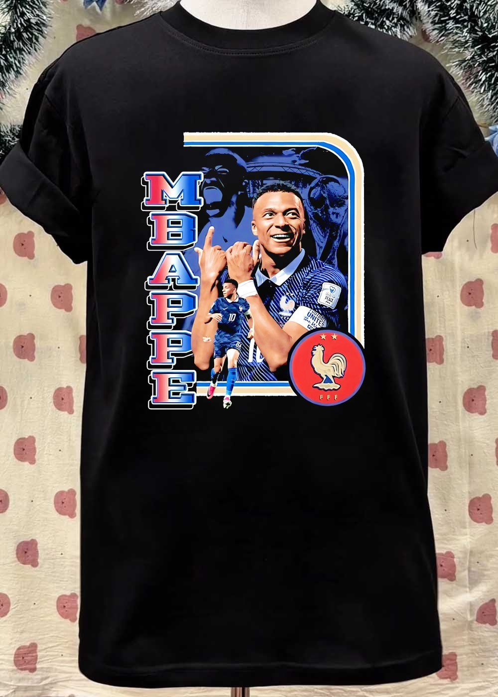 Kylian Mbappe Pointing Goal Celebration MBAPPE France Soccer T-Shirt