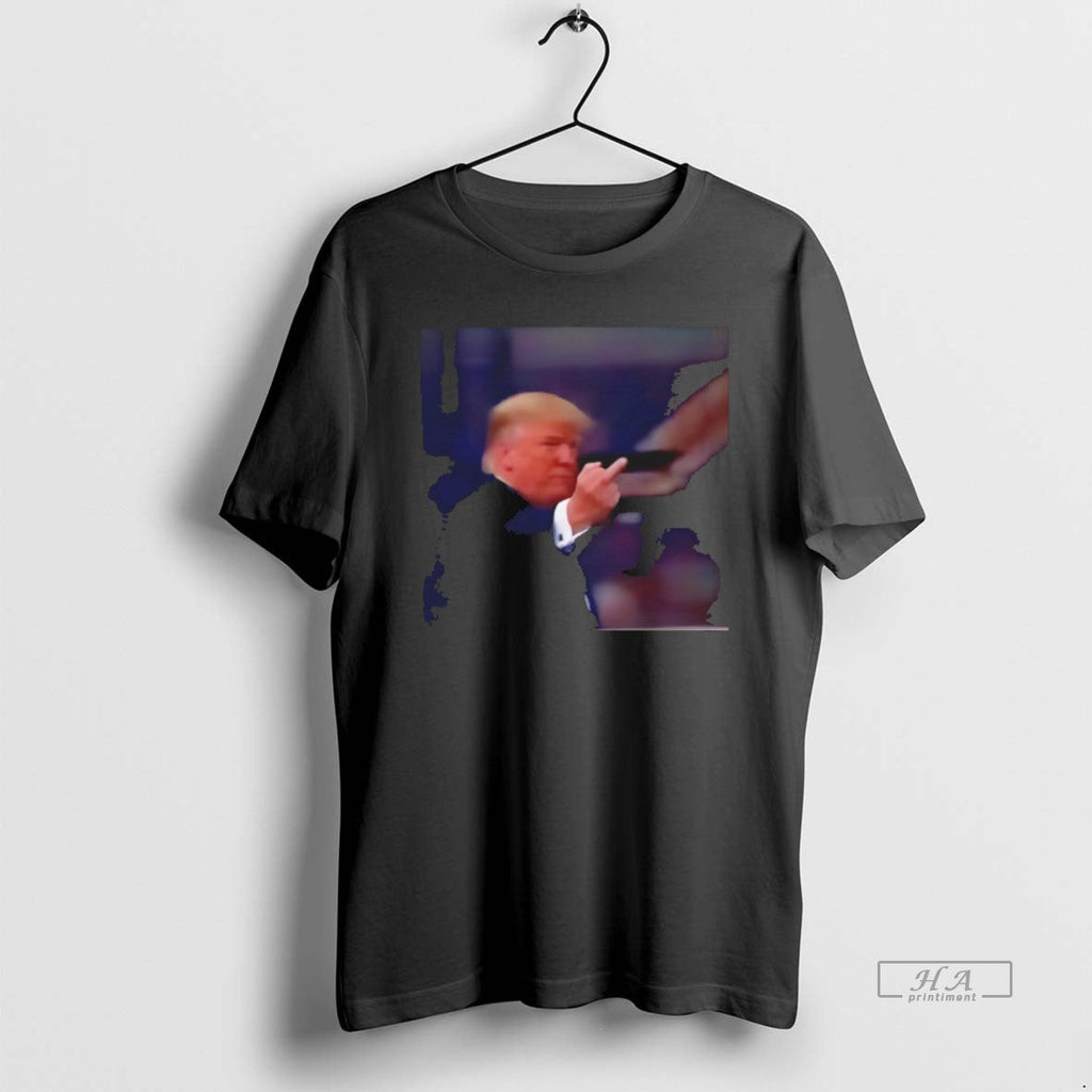 Official Donald Trump Middle Finger Ford Worker 2026 Photo T-Shirts, Hoodie, Sweatshirt