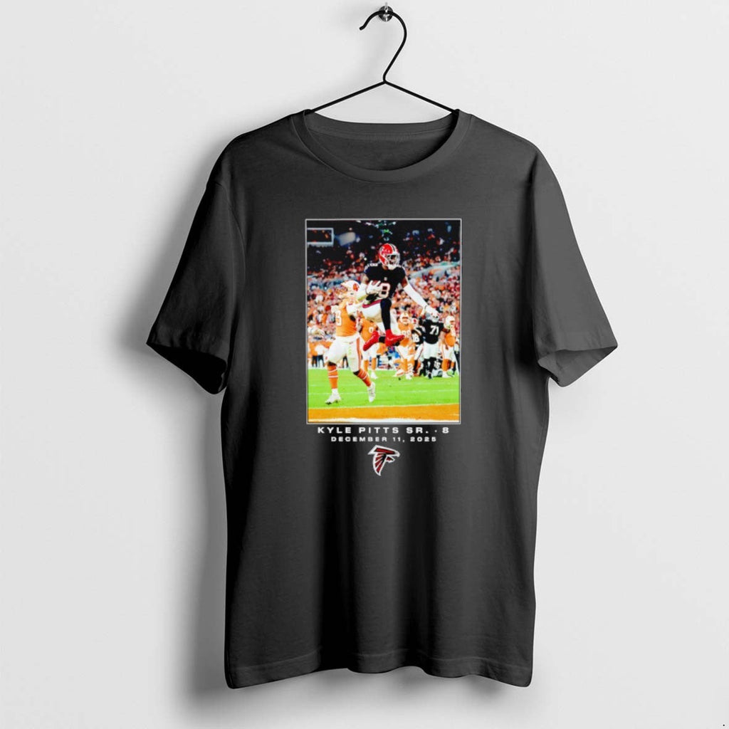 Official Kyle Pitts Sr Atlanta Falcons Football 2025 Photo T-Shirts, Hoodie, Sweatshirt