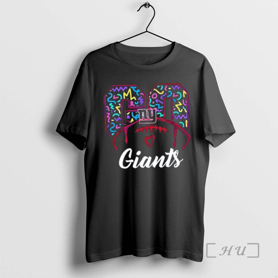 Officials Never Underestimate Woman Who Listens Nkotb Loves New York Giants T-Shirts, Hoodie, Sweatshirt