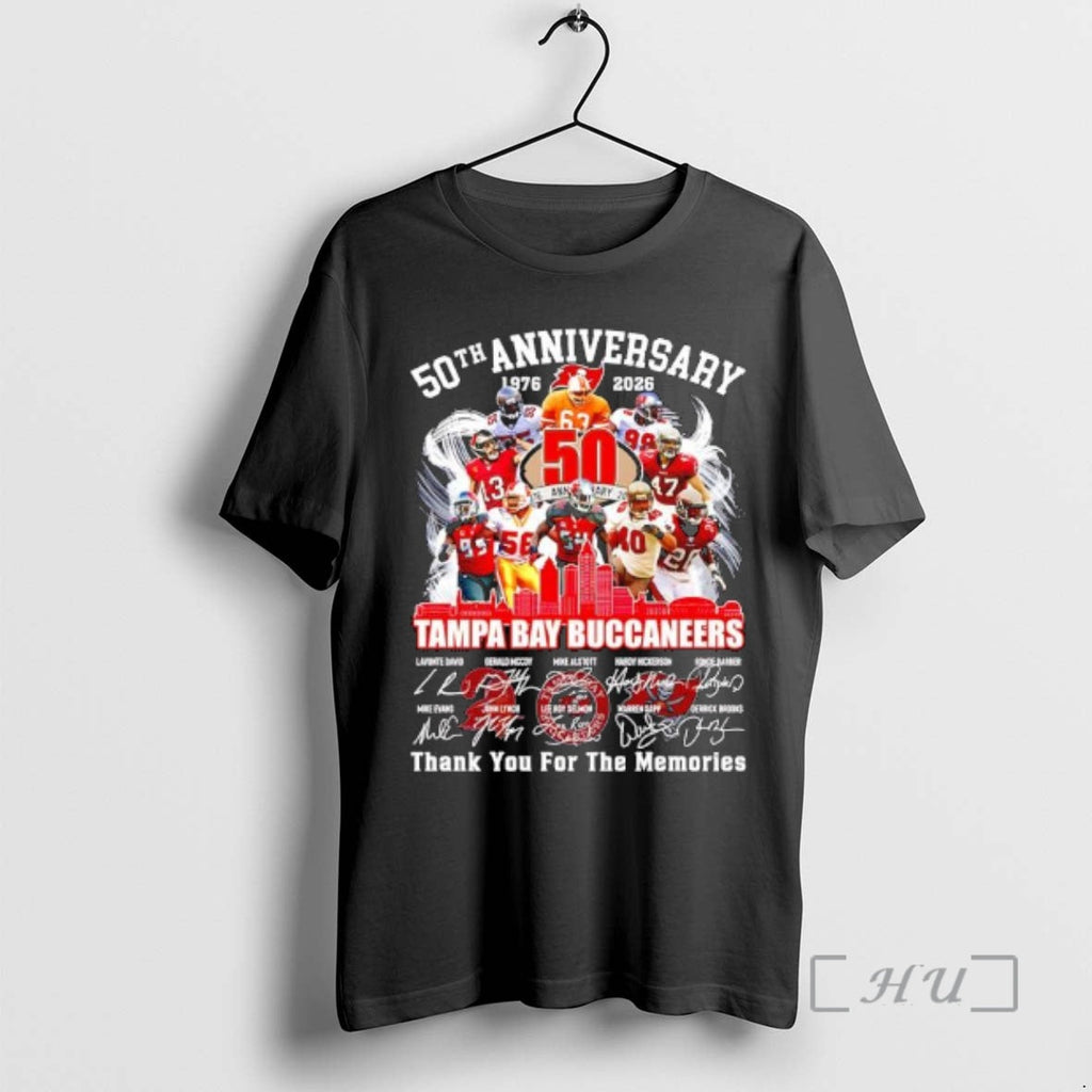 Officials Tampa Bay Buccaneers 50th Anniversary List Names Signatures T-Shirts, Hoodie, Sweatshirt
