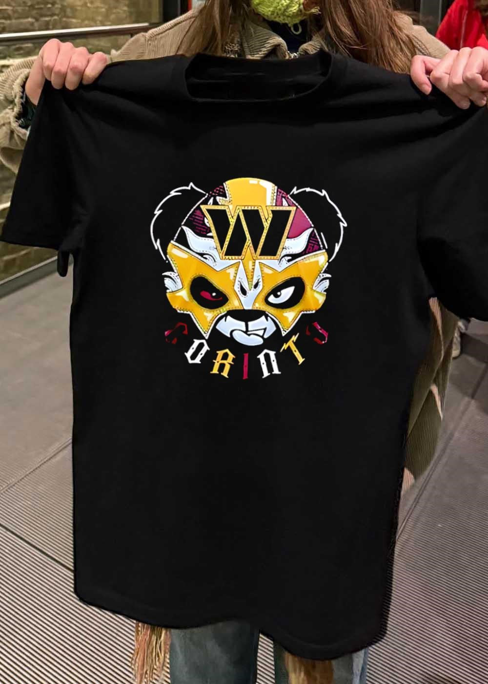 Panda Luchador Wrestling Mask Washington Commanders T-Shirt