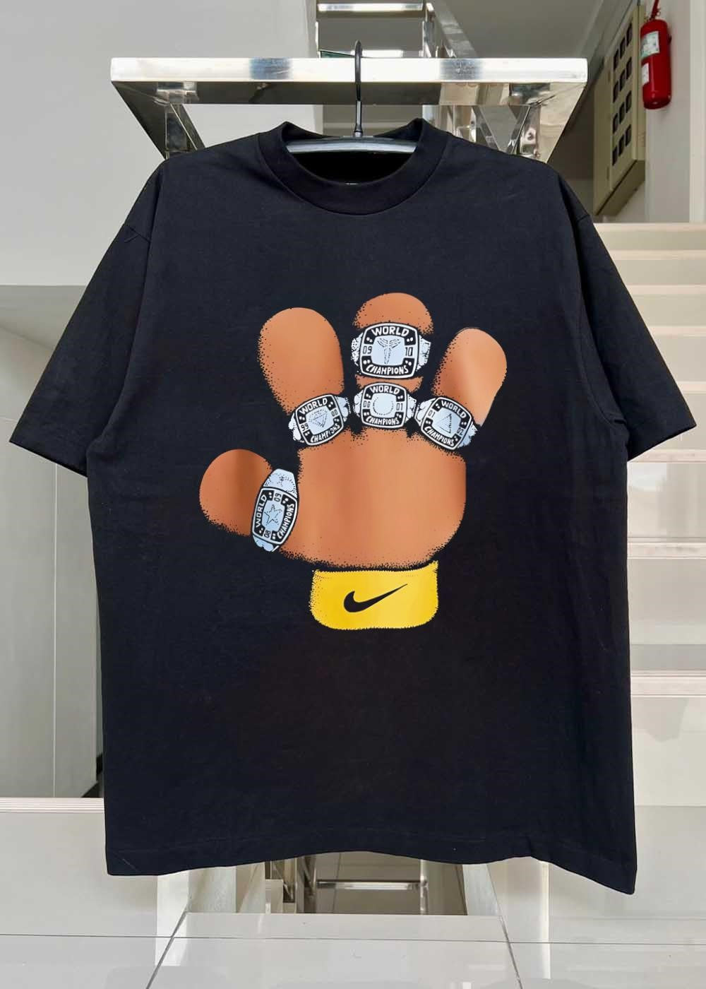 World Champions Kobe Bryant Rings Los Angeles Lakers T-Shirt
