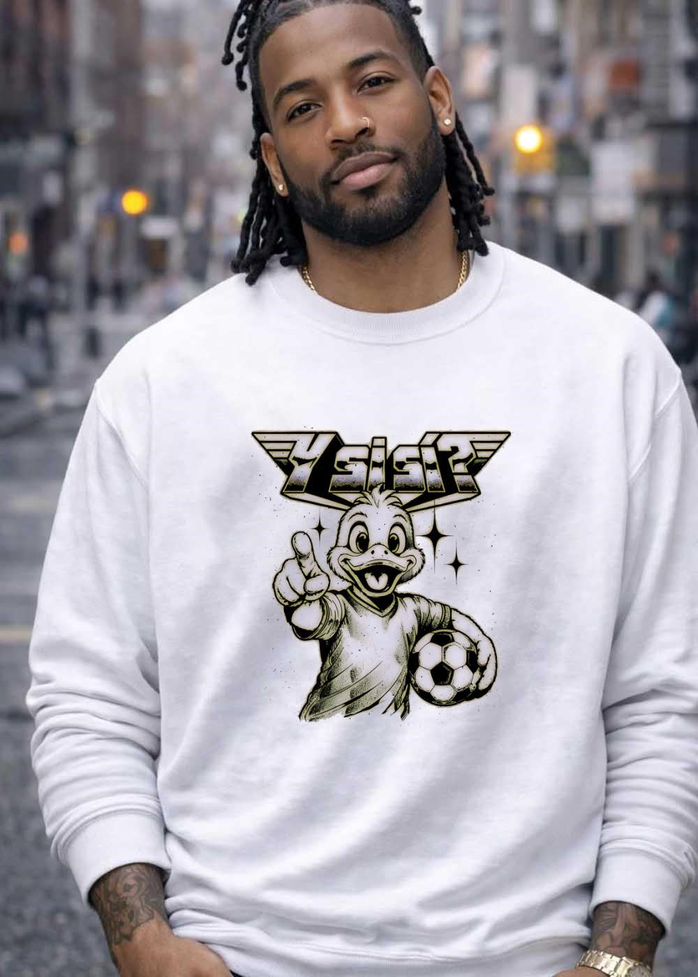 Y Si Sí’ Duck Pointing at Soccer Ball Jersey Graphic T-Shirt