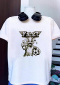 Y Si Sí’ Duck Pointing at Soccer Ball Jersey Graphic T-Shirt