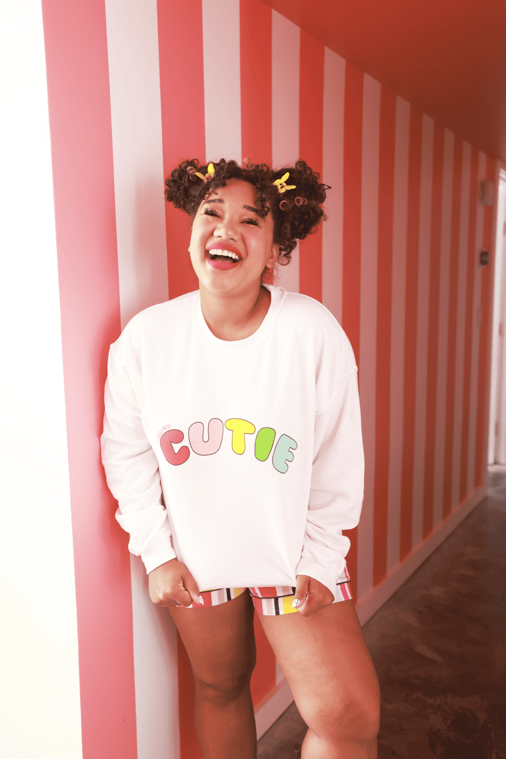ColorMeCourtney: Cutie White Crewneck