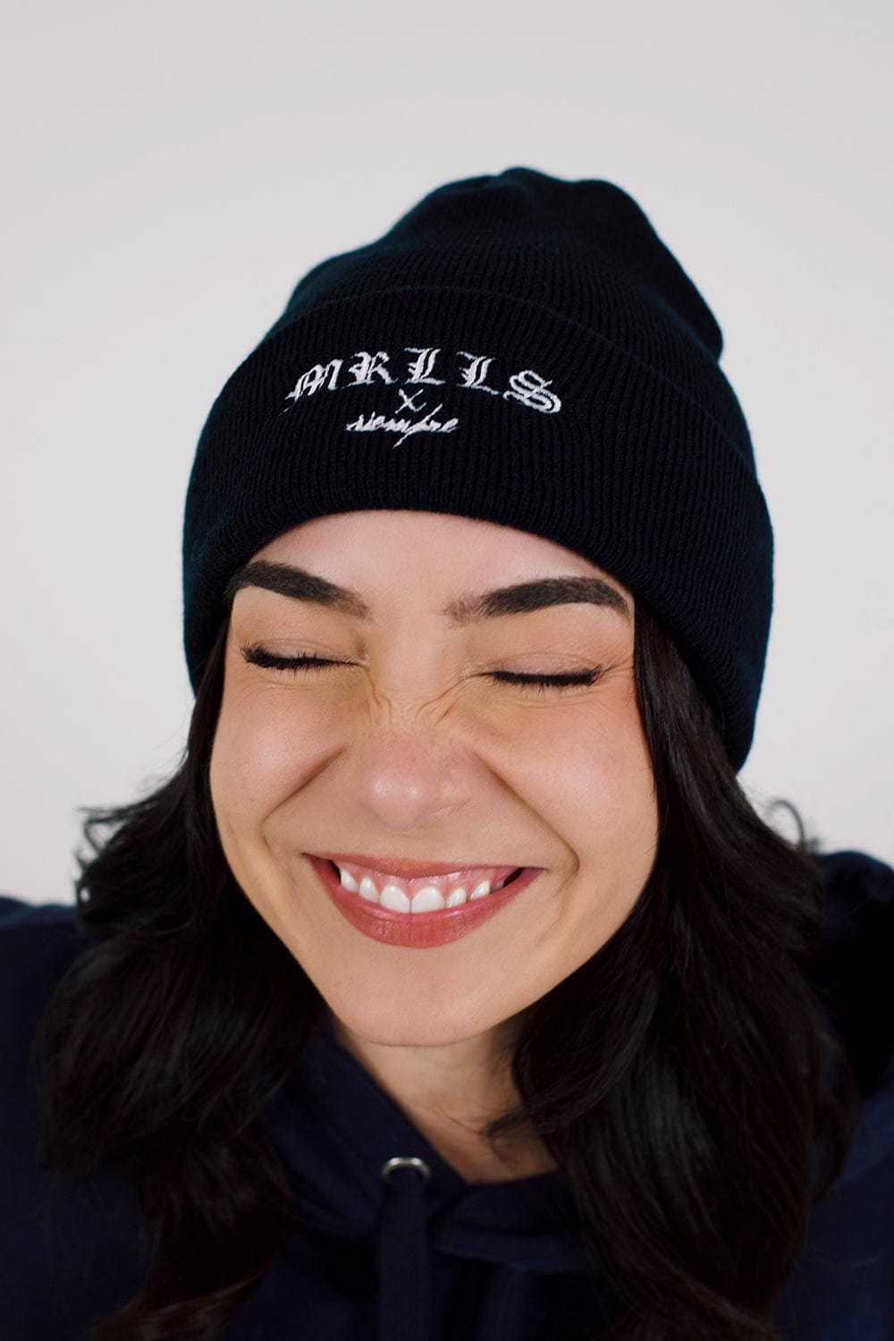 HeyitsPriguel: Mrlls x Siempre Black Beanie