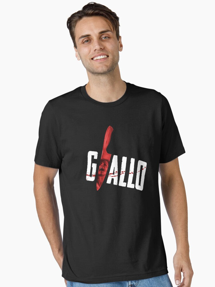 Giallo Essential T-Shirt