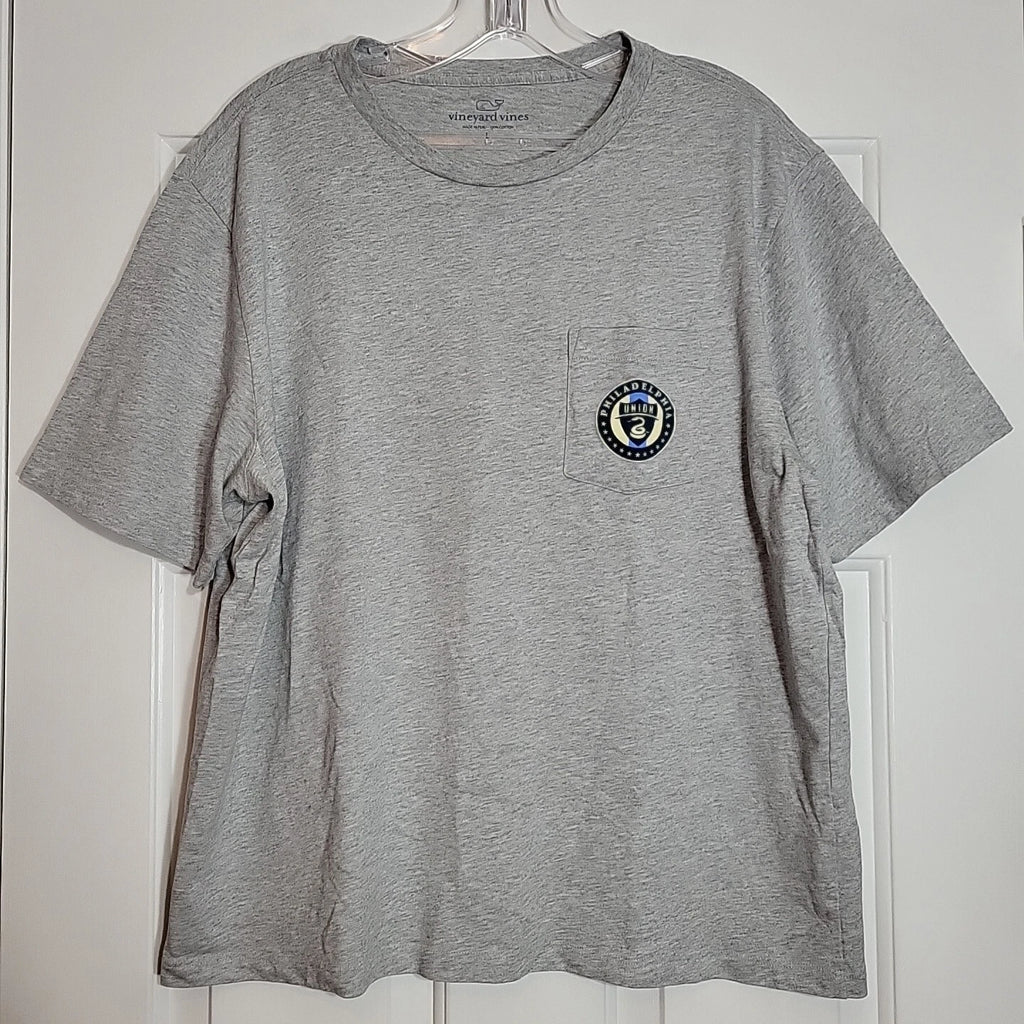 Philadelphia Union Soccer Vineyard Vines Pocket Tee Shirt Men's Large