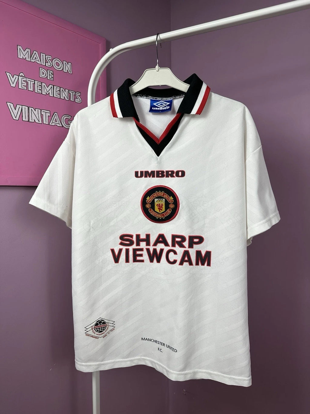 Manchester United FC Umbro Vintage T Shirt 1996/1997 Size S Logo Sharp Jersey