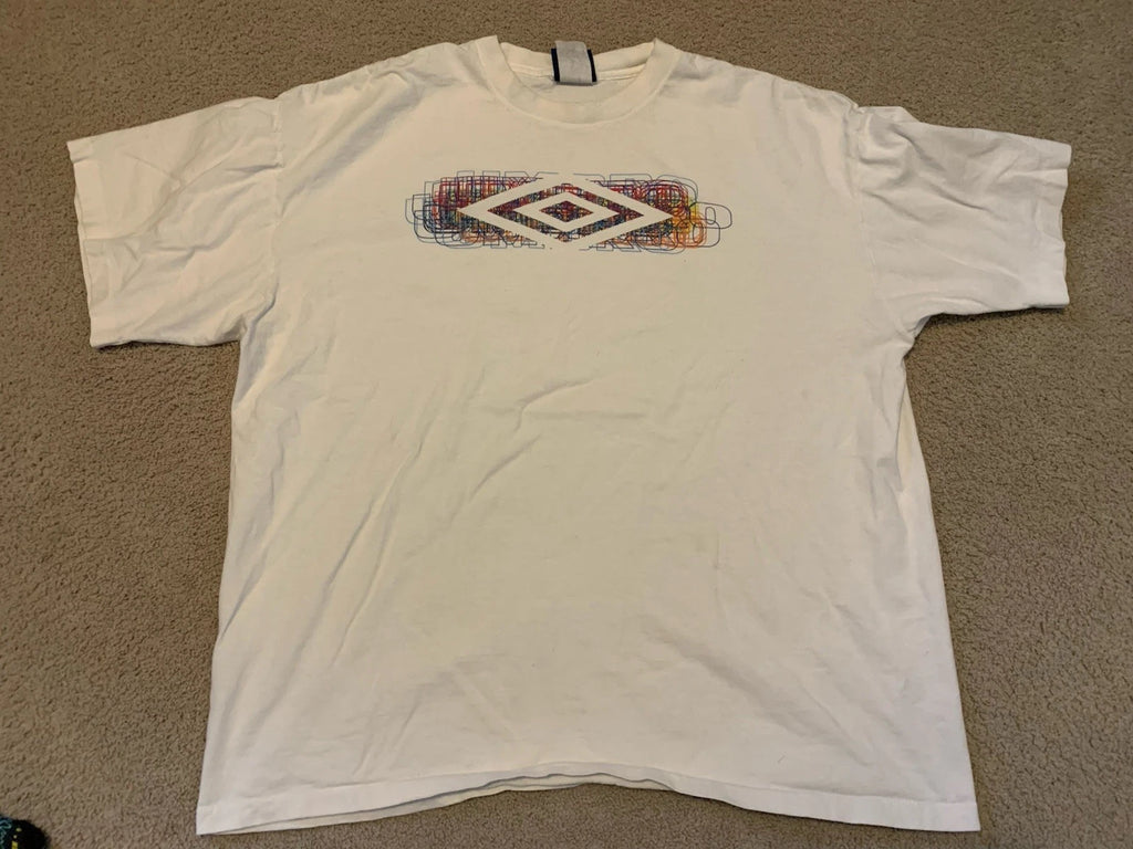 Vintage 90’s White Umbro Soccer Football Y2K Shirt-Size XXL