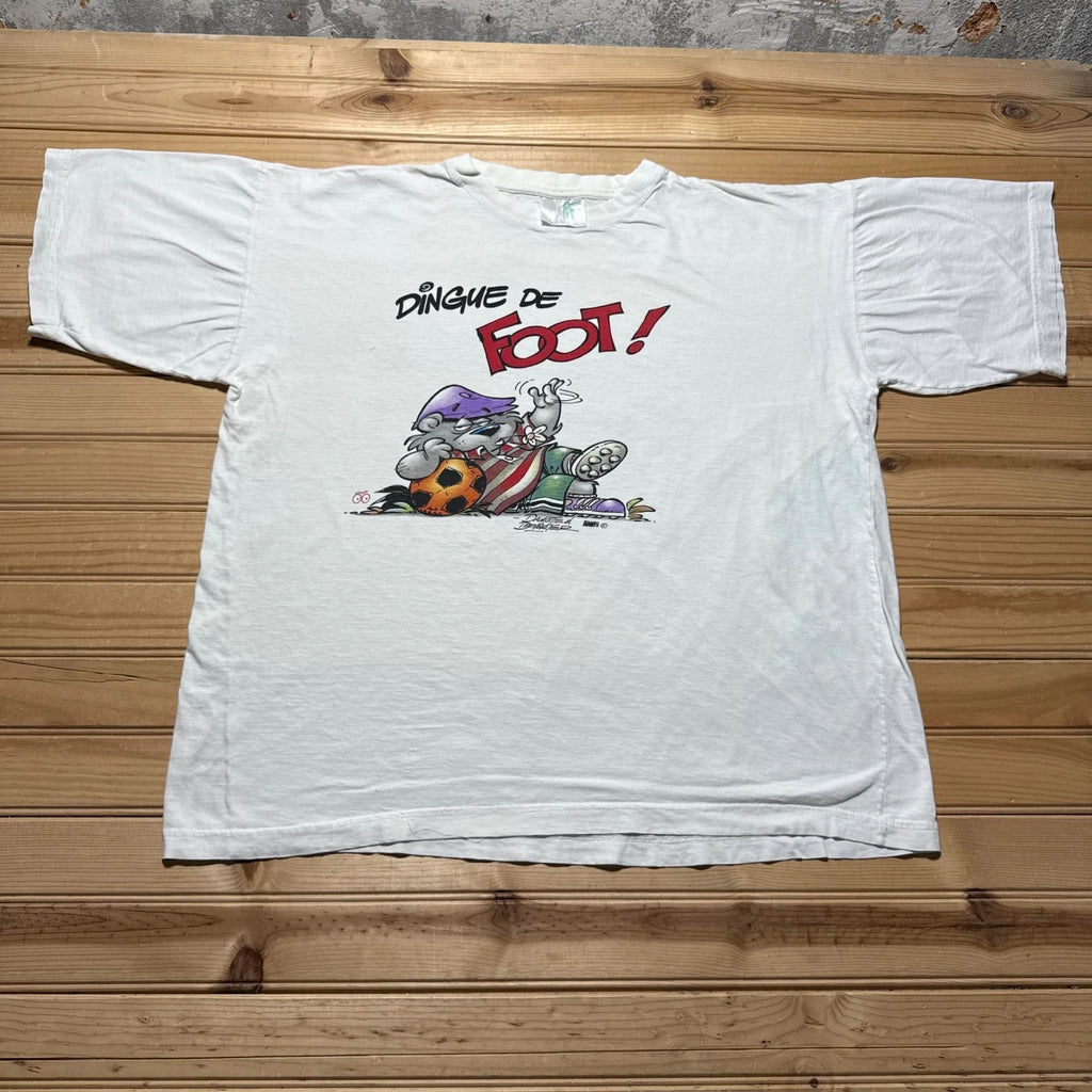 Vintage 90s Dingue De Foot Soccer Cartoon French Sports Graphic T-Shirt - XL