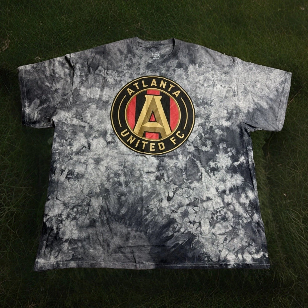 Atlanta United FC Soccer GA Stadium Essentials Adult Acid Wash Shirt XL D016