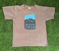 2010 Vintage Style Olympics Store Vancouver Canada Gray T-Shirt Mens Medium