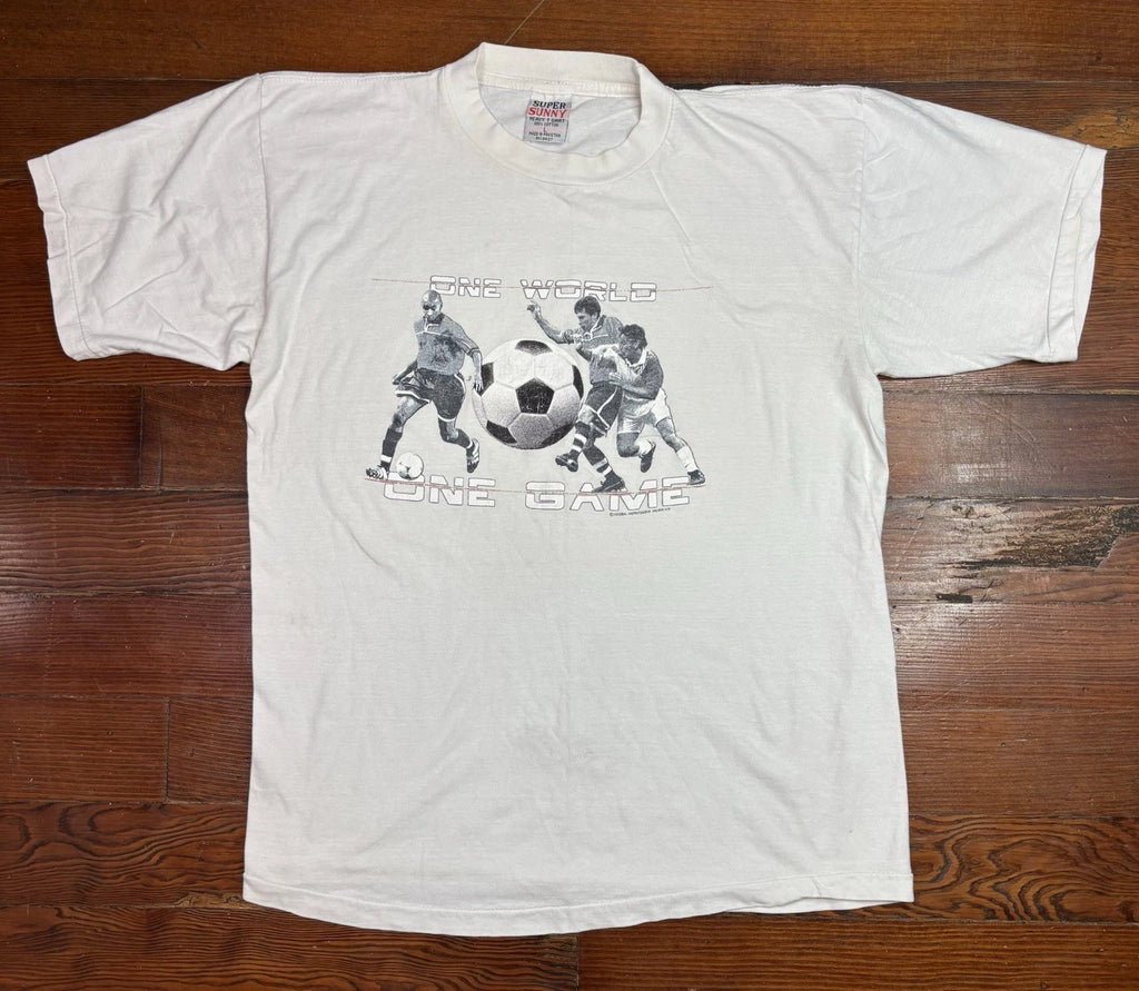 VTG 90’s ONE WORLD ONE GAME WORLD CUP Soccer T-Shirt Men’s Size L