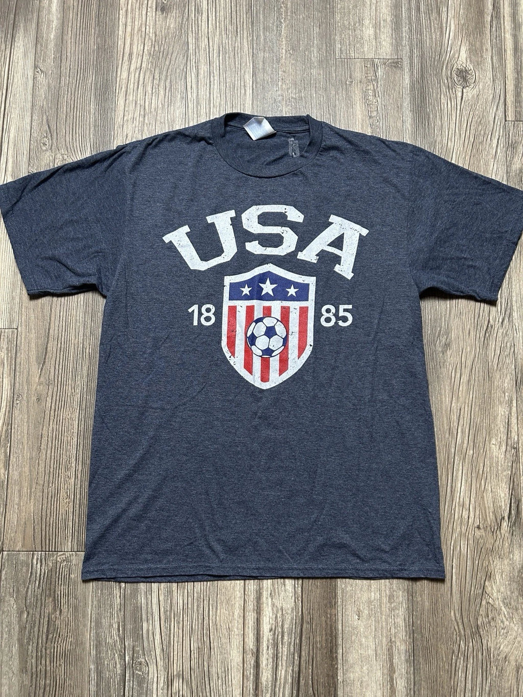 Port & Company USA Soccer T-Shirt Men's M Heather Blue Fan Favorite 1885 Graphic