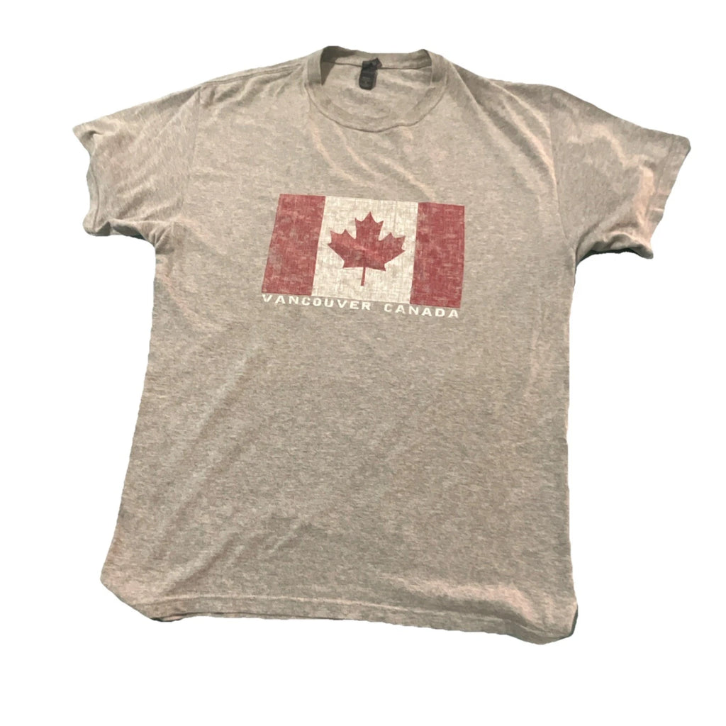 M&O Gold Gray Vancouver Canada Flag Graphic Men's Crew Neck T-Shirt Size M