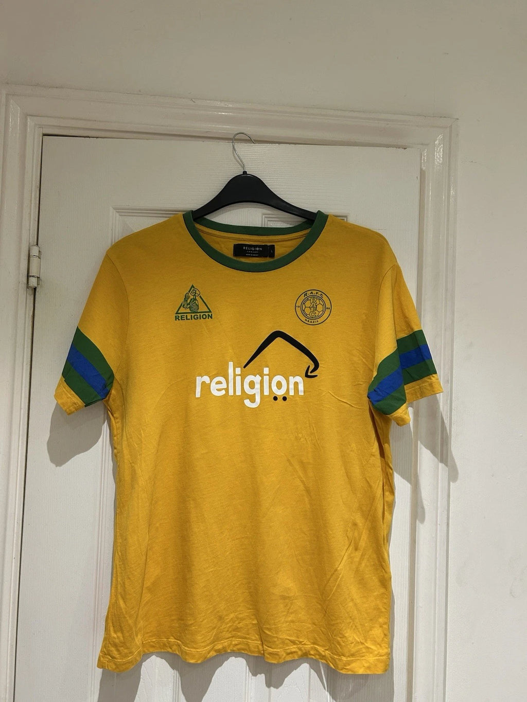 Brazil Football Style Men’s  T-Shirt, Religion London Yellow and Green. Size L