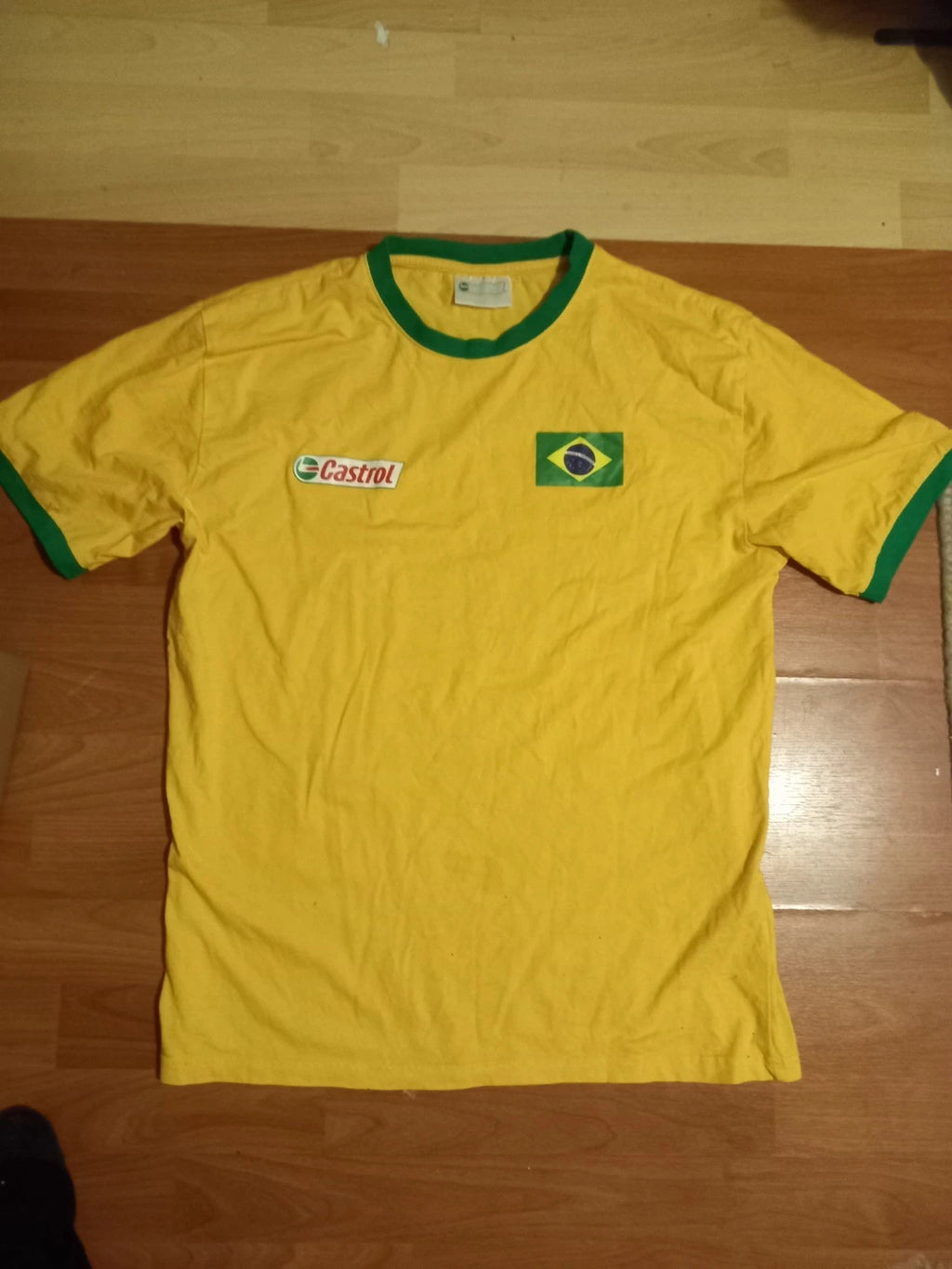 Retro Brazil ..T Shirt.  Brazilian Soccer type.. Football Top...Size L No 70