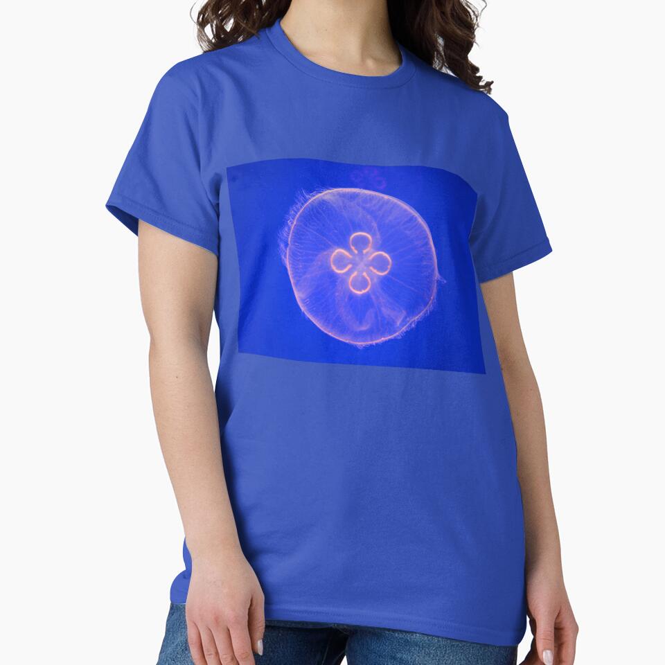 Jellyfish by Savannah Gibbs
