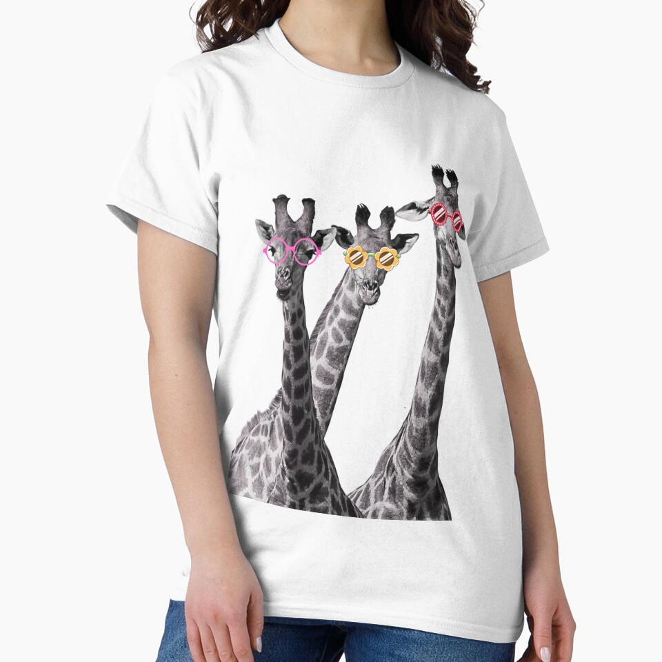 Funny giraffe with Cool glasses by Tanuja  Sharma