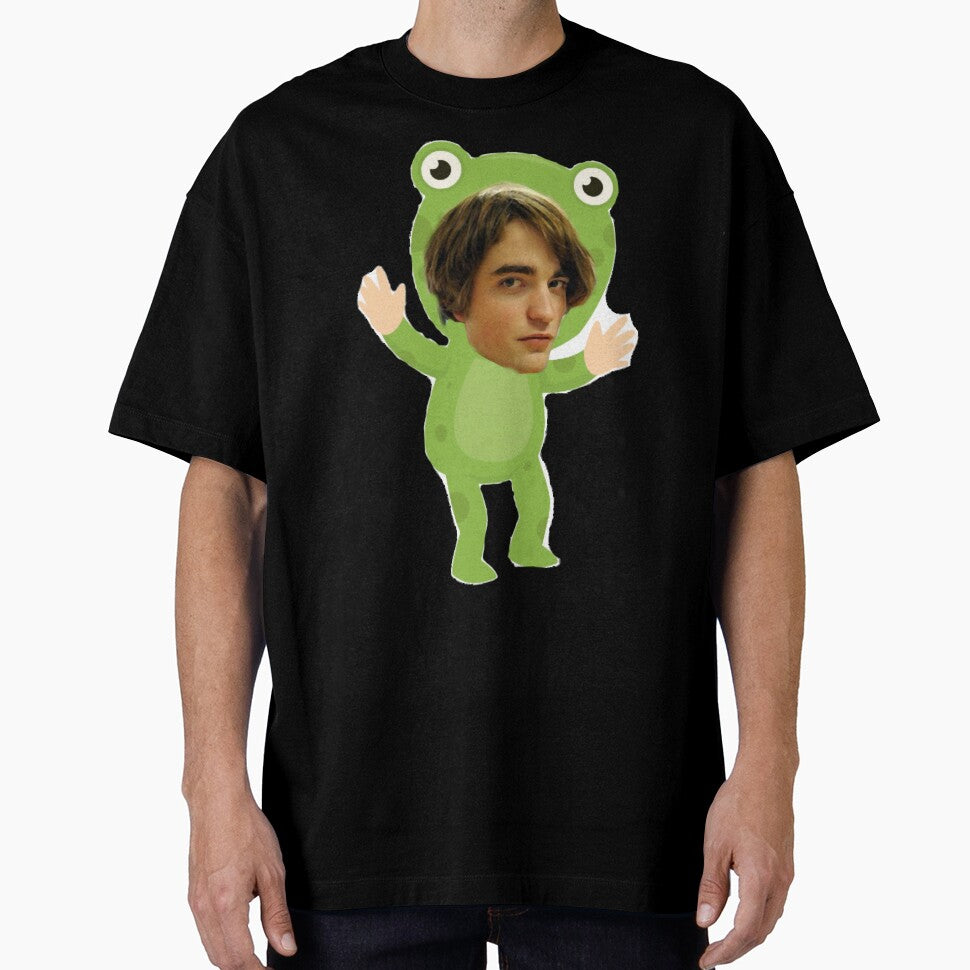 ribbit pattinson Oversized by planetconi
