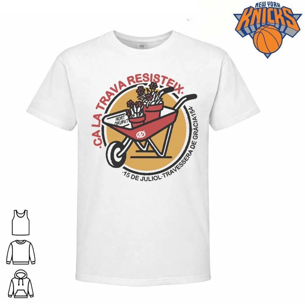 Ca La Trava Resisteix Hort Okupat Wheelbarrow Flowers Shirt