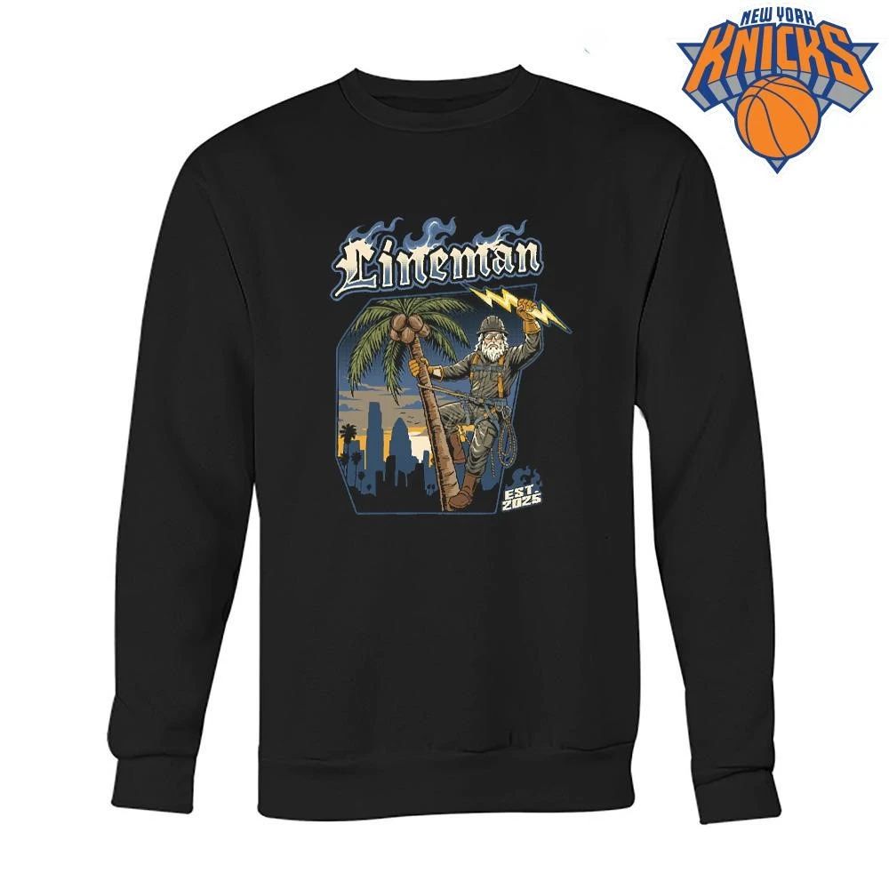 Lineman Electrician Climbing Palm Tree Lightning Bolt Est 2025 Shirt